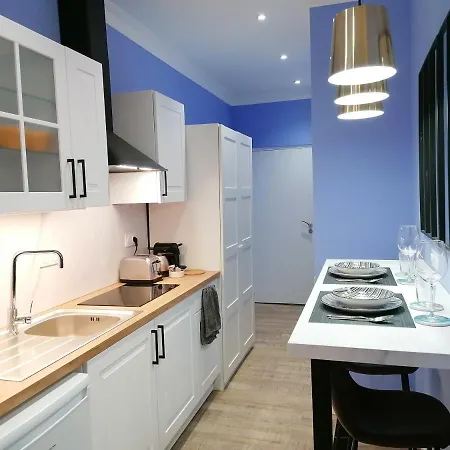 Suite Bubbles Spa - Luxe - Centre Ville - Calme - Wifi Troyes Exterior foto