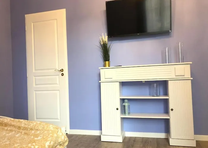 Suite Bubbles Spa - Luxe - Centre Ville - Calme - Wifi