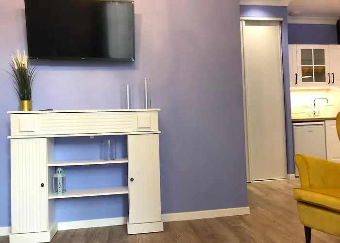 Suite Bubbles Spa - Luxe - Centre Ville - Calme - Wifi